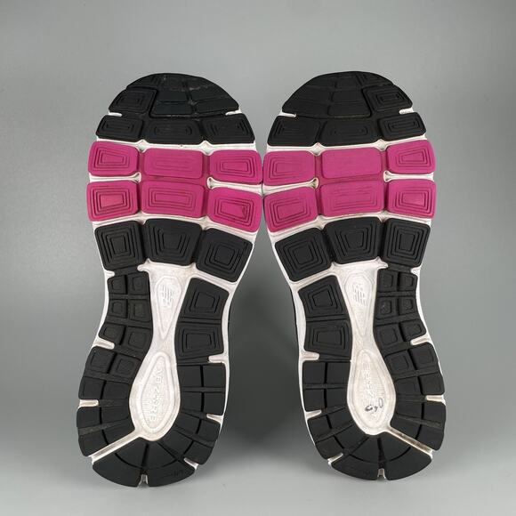 New Balance 840 V4 Women’s 7.5 2E Gray Purple Running Shoes Athletic Sneaker GUC - Picture 4 of 9